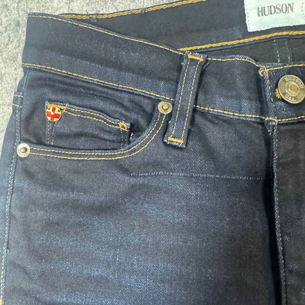 Hudson Nico Midrise Super Skinny Jeans Dark Indigo WM407DED Size 27 Womens - Picture 6 of 13